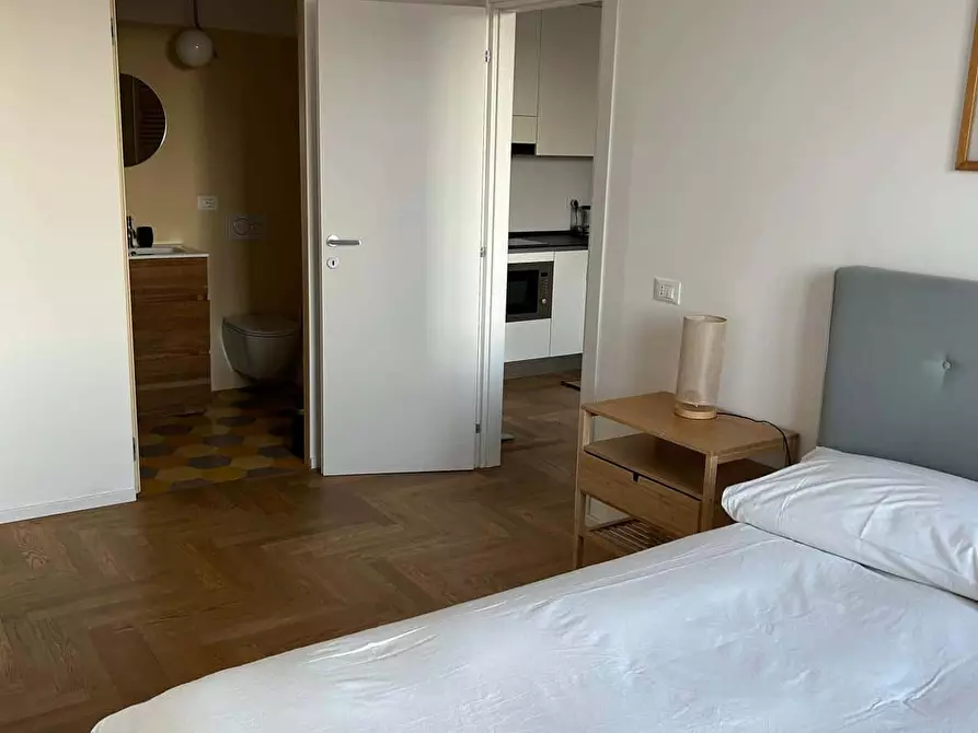 Immagine 6 di Appartamento in affitto  in Piazza Cinque Giornate1 a Milano