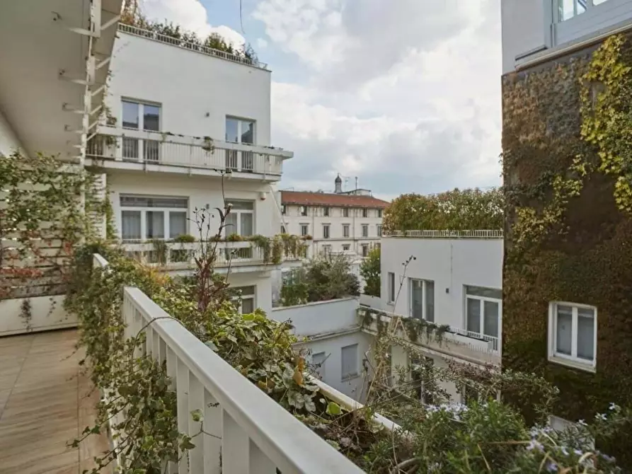 Immagine 10 di Appartamento in affitto  in Piazza Santa Maria Beltrade1 a Milano