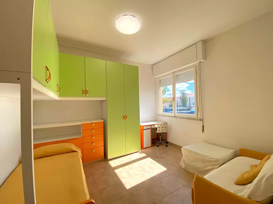 Immagine 6 di Appartamento in affitto  in Via Giulio Cesare82 a Viareggio