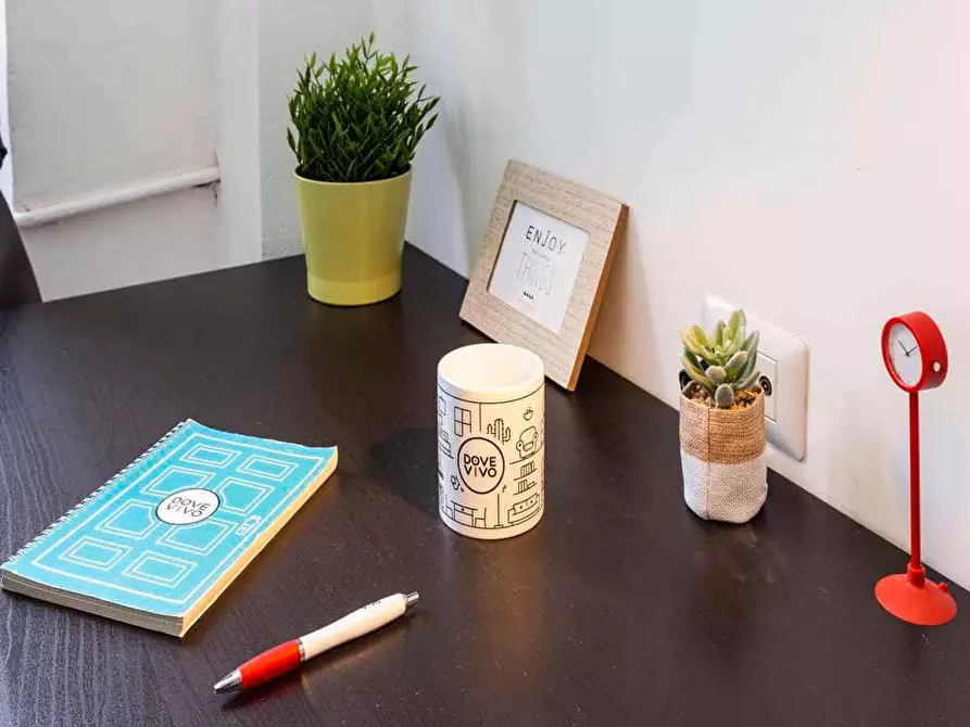 Immagine 2 di Camera in affitto  in Via Paolo Bassi22 a Milano