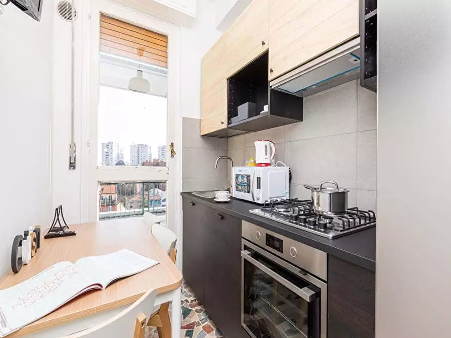 Immagine 35 di Camera in affitto  in Via Arcivescovo Romilli4 a Milano