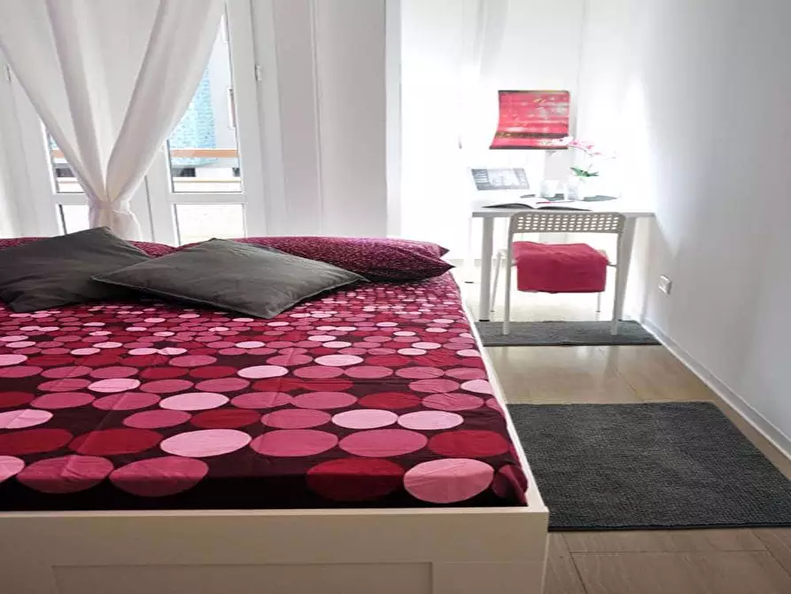 Immagine 5 di Camera in affitto  in Via Plinio63 a Milano