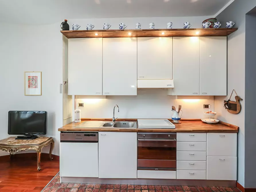 Immagine 9 di Appartamento in affitto  in Via Alserio30 a Milano