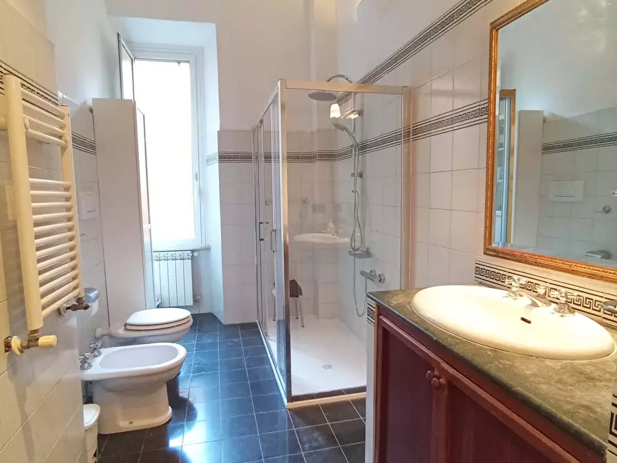 Immagine 15 di Camera in affitto  in Via Angelo Poliziano27 a Roma
