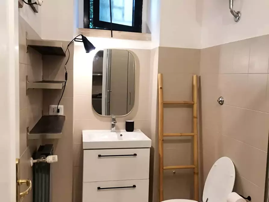 Immagine 23 di Appartamento in affitto  in Via Paolo Maria Martinez1 a Roma