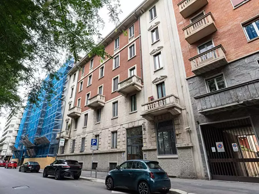 Immagine 43 di Appartamento in affitto  in Via Pisanello19 a Milano