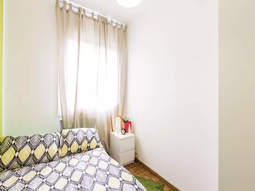 Immagine 8 di Camera in affitto  in Via Leone Tolstoi64 a Milano