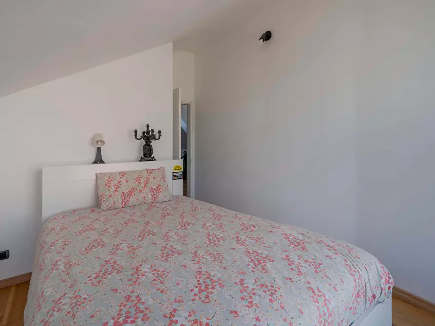 Immagine 34 di Appartamento in affitto  in Viale Ippolito Nievo17 a Busto Arsizio