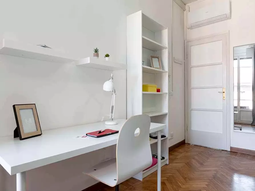 Immagine 4 di Camera in affitto  in Viale Monza16 a Milano