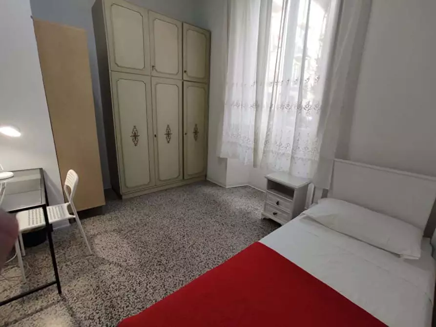 Immagine 5 di Camera in affitto  in Via Bronzino39 a Firenze