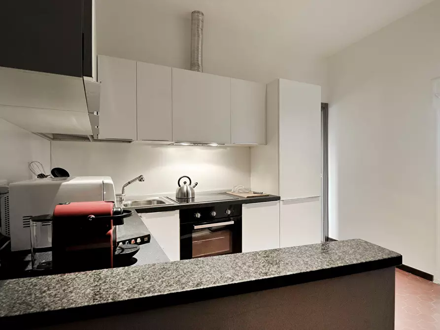 Immagine 8 di Appartamento in affitto  in Via Monte Grappa3 a Bologna