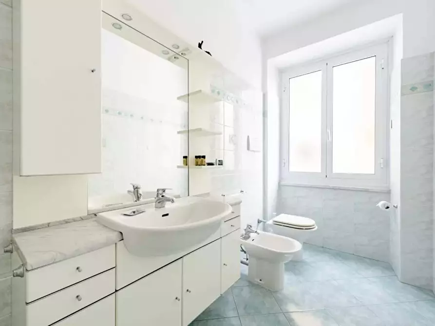 Immagine 26 di Appartamento in affitto  in Via Colonnello Enrico Franceschi a Chiavari