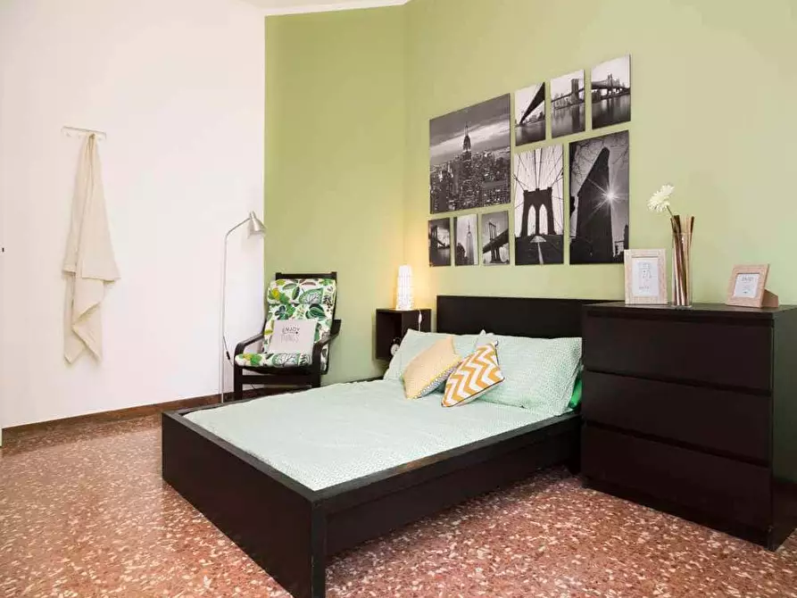 Immagine 7 di Camera in affitto  in Viale Argonne26 a Milano