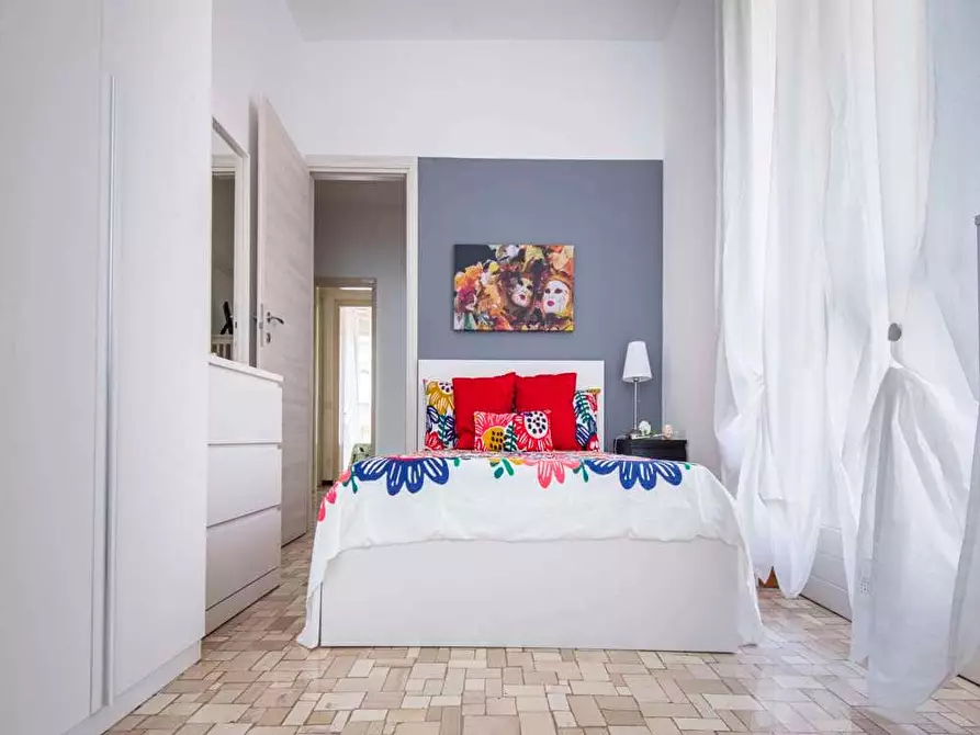 Immagine 11 di Camera in affitto  in Viale Legioni Romane5 a Milano