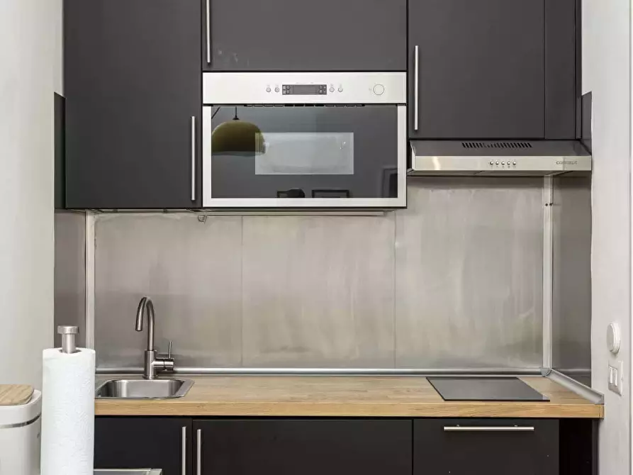 Immagine 12 di Appartamento in affitto  in Via Giambellino71 a Milano