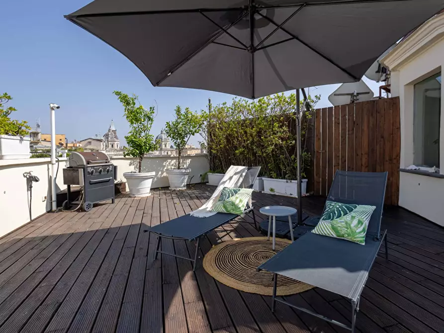 Immagine 48 di Appartamento in affitto  in Via Torino7 a Roma