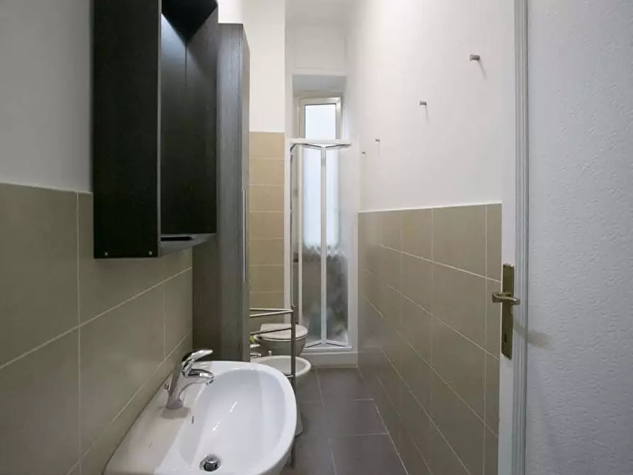 Immagine 6 di Camera in affitto  in Piazza Maria Adelaide di Savoia5 a Milano