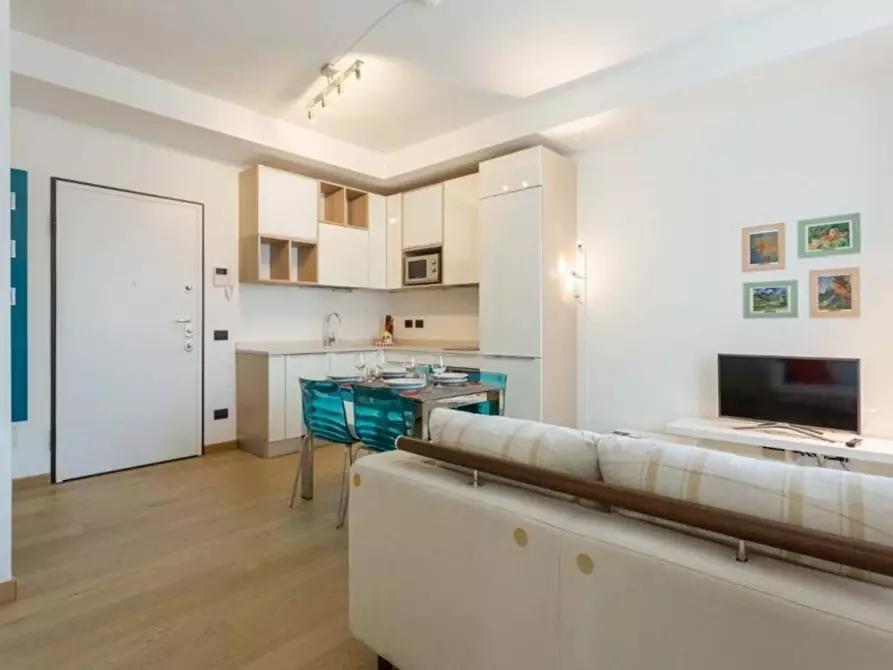 Immagine 18 di Appartamento in affitto  in Via Carlo Farini82 a Milano