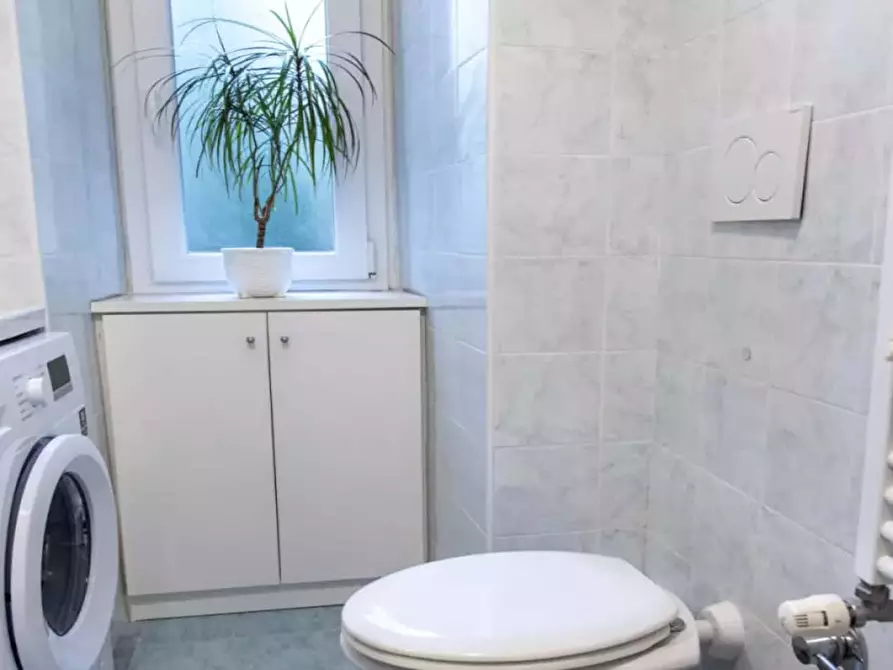 Immagine 8 di Appartamento in affitto  in Via Vescia18 a Roma