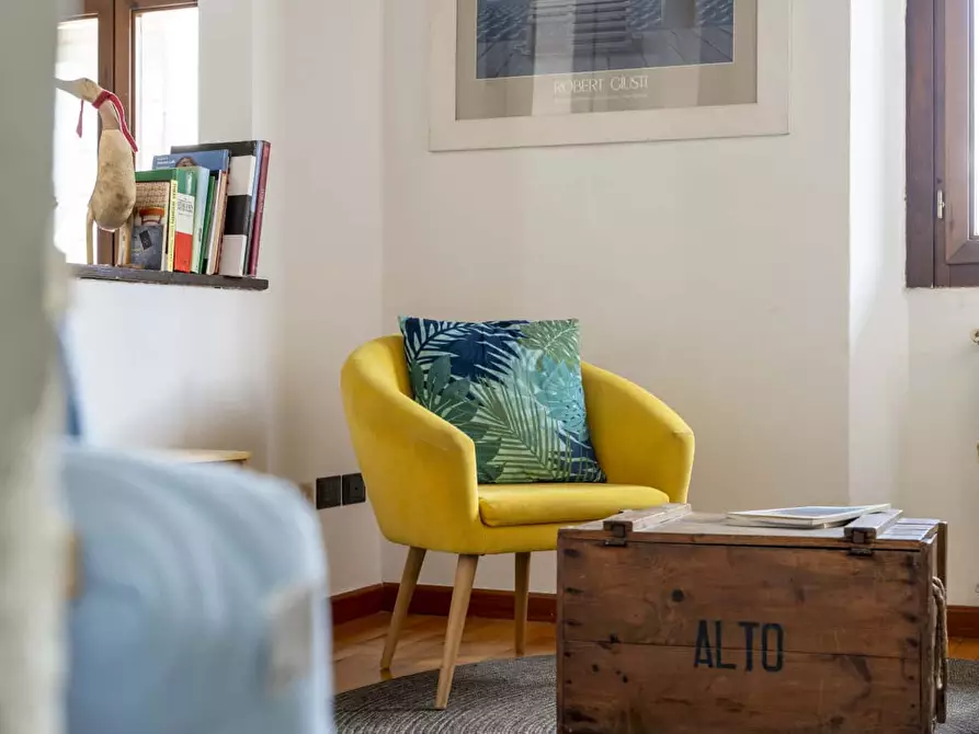 Immagine 13 di Appartamento in affitto  in Piazza di Santa Maria Novella a Firenze