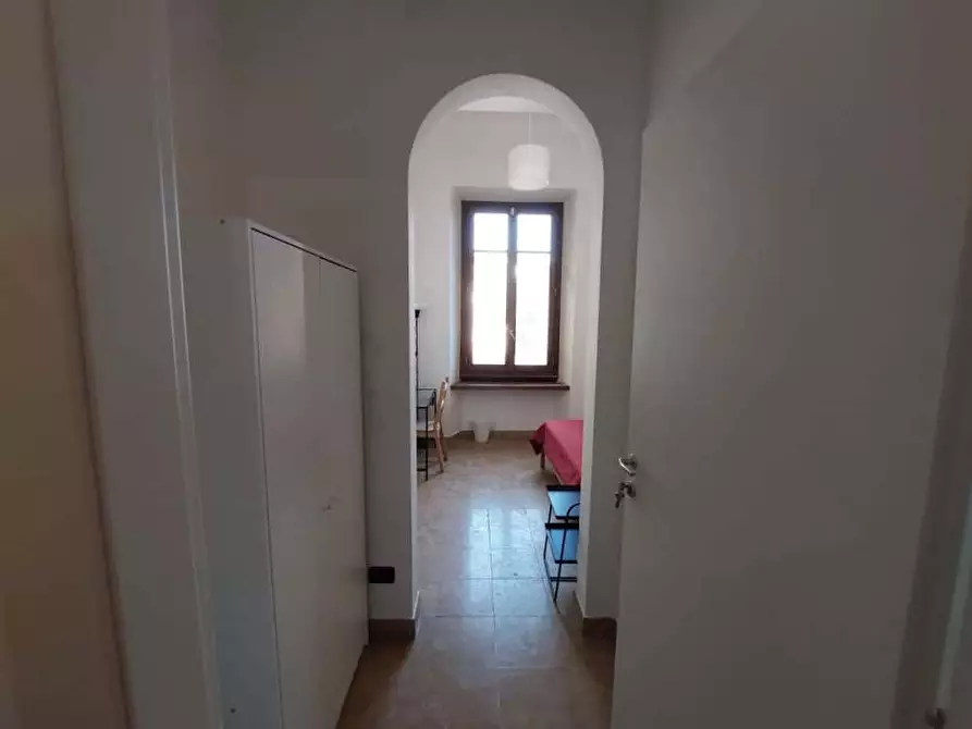 Immagine 2 di Camera in affitto  in Via Giuseppe la Farina47 a Firenze