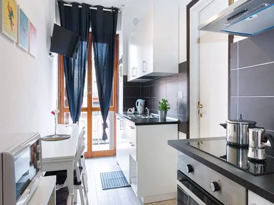 Immagine 10 di Camera in affitto  in Via Adele Martignoni2 a Milano