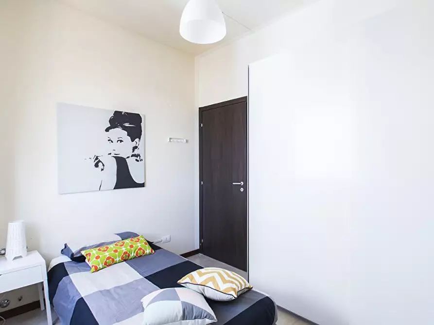 Immagine 3 di Camera in affitto  in Via Salvatore Barzilai19 a Milano