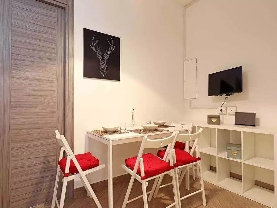 Immagine 15 di Camera in affitto  in Via Antonino Lo Surdo57 a Roma