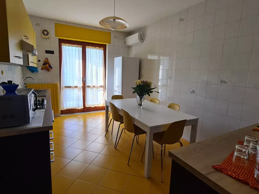 Immagine 12 di Appartamento in affitto  in Via Colle San Bartolomeo47 a Pompei