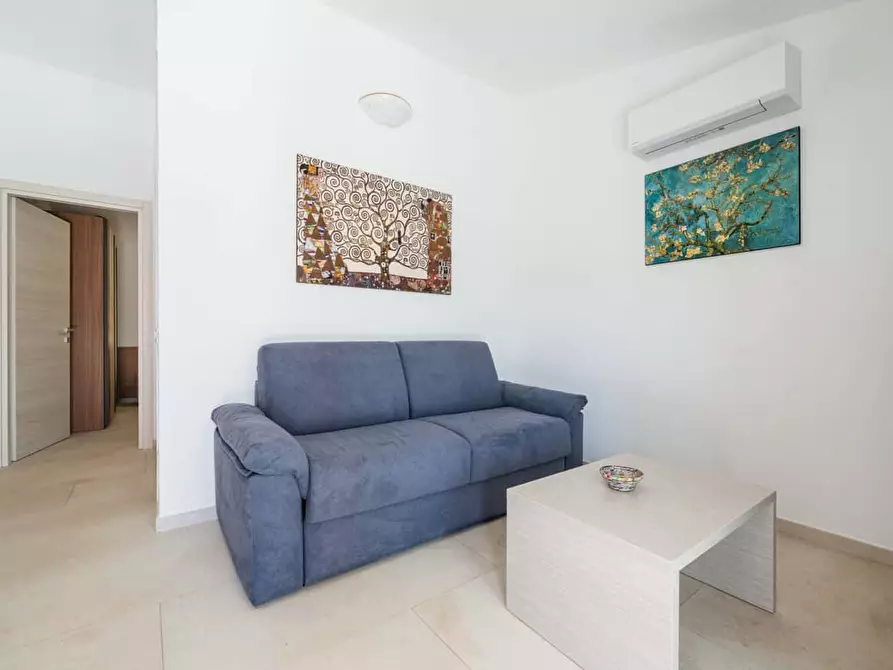 Immagine 9 di Appartamento in affitto  in via Tevere a San Teodoro