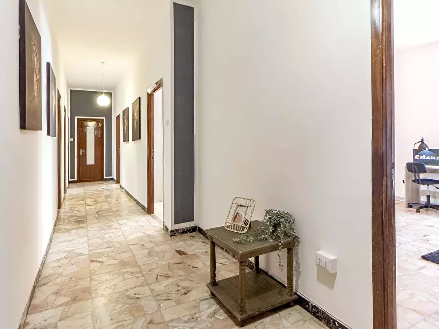 Immagine 19 di Camera in affitto  in Via Carlo Felice3 a Sassari