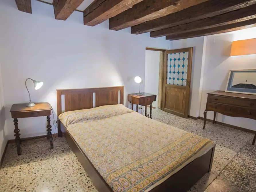 Immagine 21 di Appartamento in affitto  in Calle Correggio2208 a Venezia