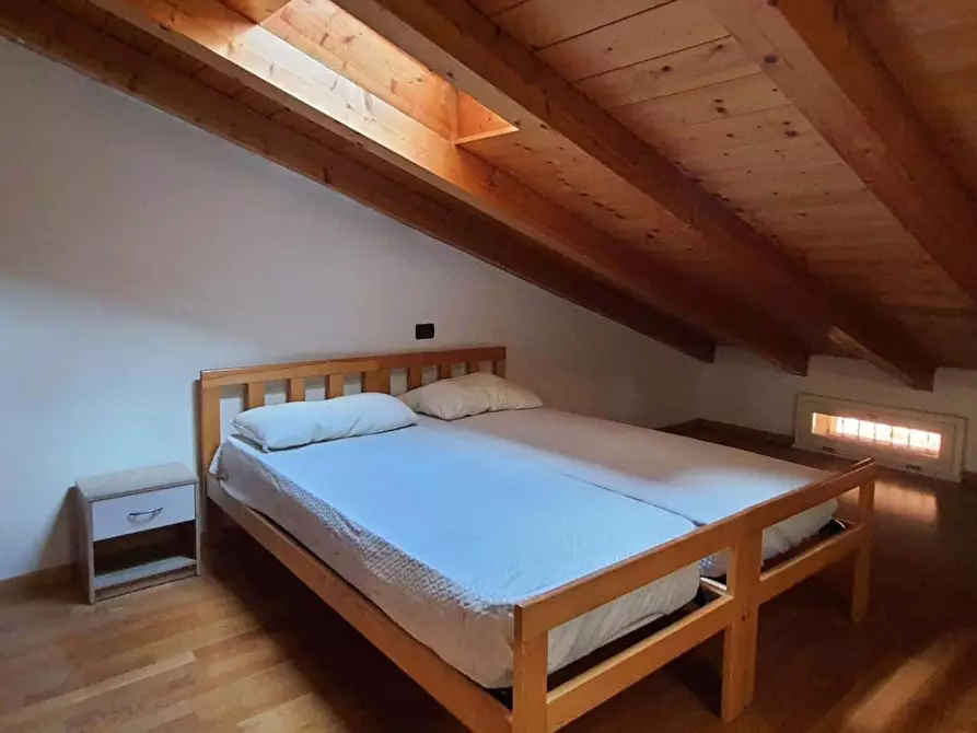 Immagine 3 di Camera in affitto  in Via Giuseppe Mazzini a Trento