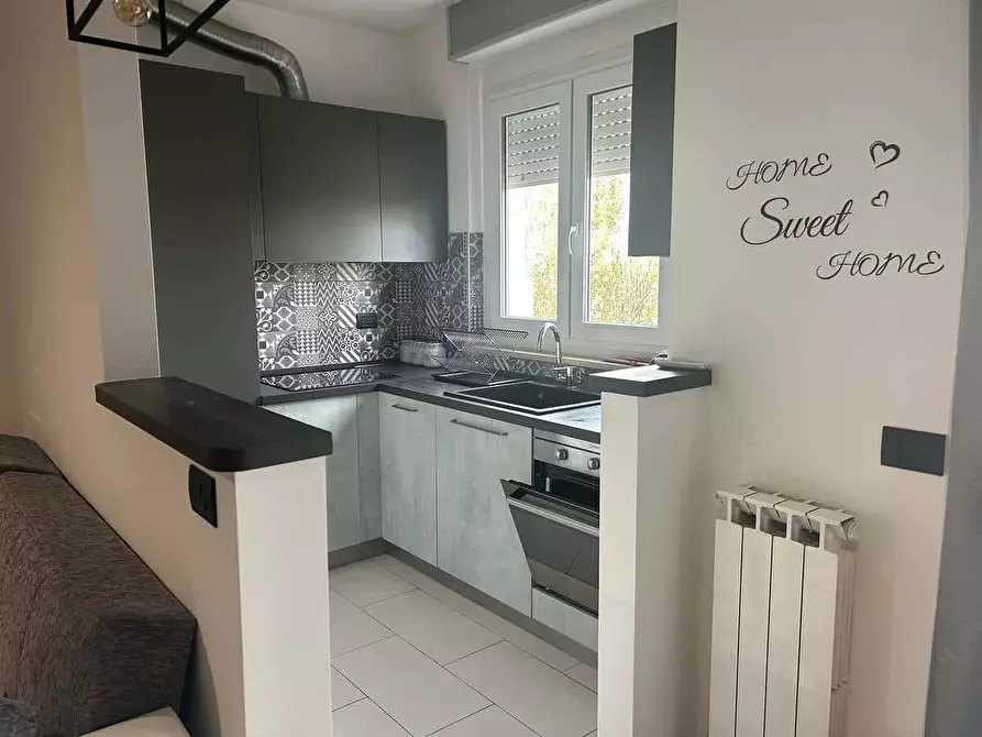 Immagine 1 di Appartamento in affitto  in Via delle Querce1 a Rodano