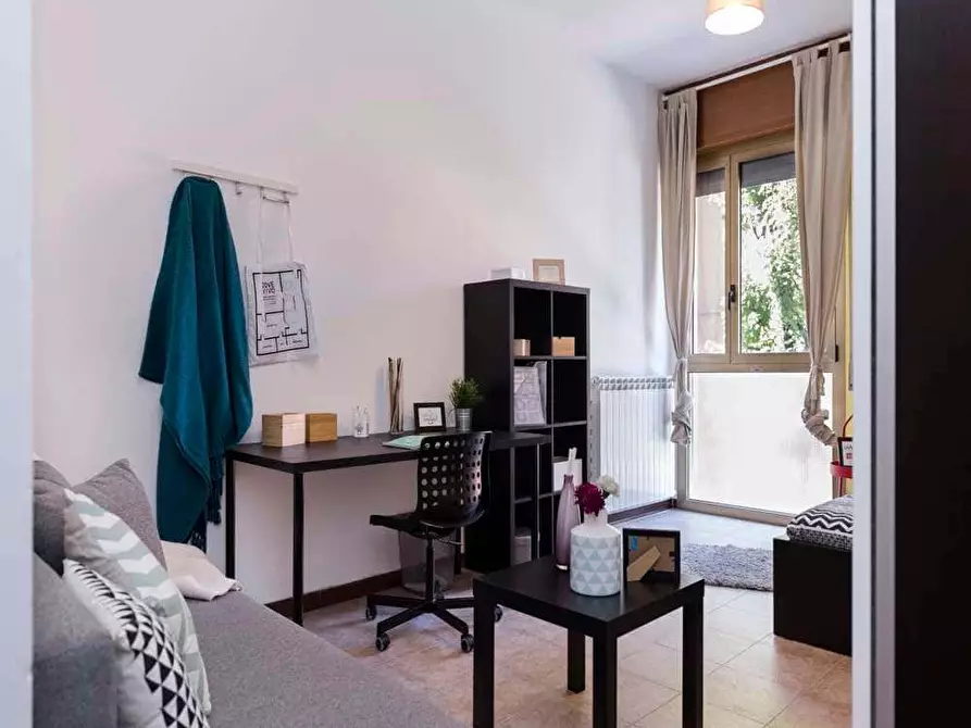 Immagine 3 di Camera in affitto  in Viale Giovanni Vicini20 a Bologna