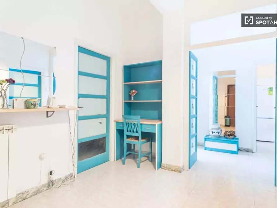 Immagine 6 di Camera in affitto  in Via delle Cave17 a Roma