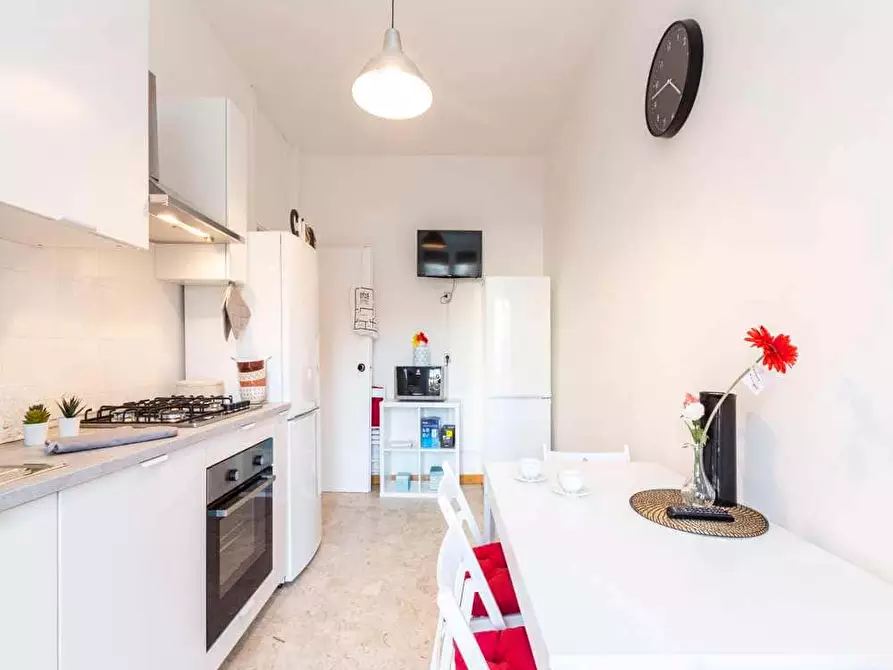 Immagine 30 di Camera in affitto  in Via Comelico3 a Milano