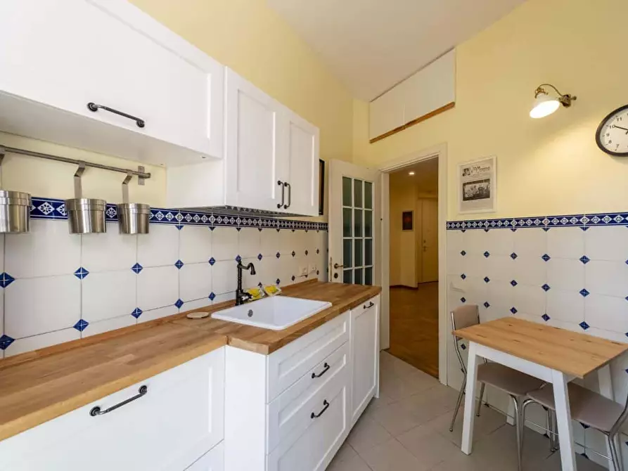 Immagine 3 di Appartamento in affitto  in Corso Magenta23 a Genova