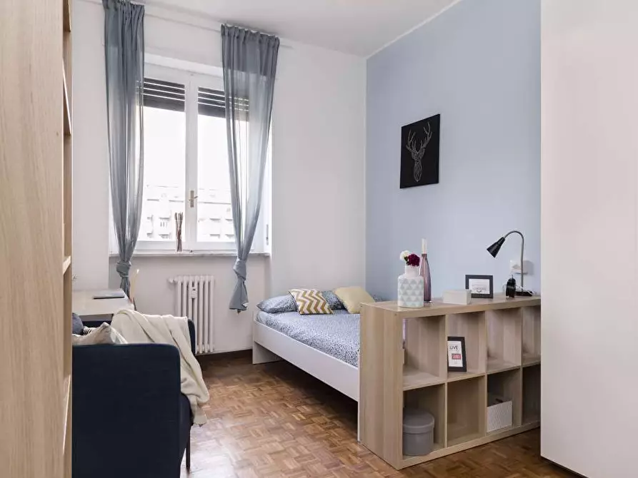 Immagine 5 di Camera in affitto  in Via dei Mandorli6 a Buccinasco