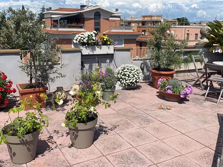 Immagine 29 di Camera in affitto  in Via Carlo Pisacane47 a Roma