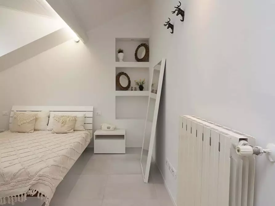Immagine 20 di Appartamento in affitto  in Viale Edoardo Jenner14 a Milano