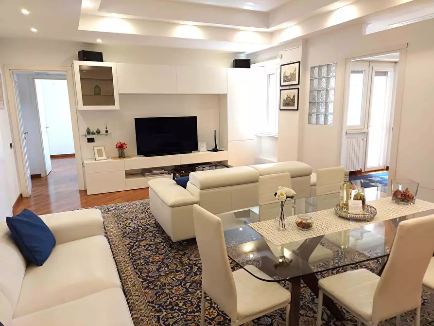 Immagine 1 di Appartamento in affitto  in Via Domenico Barone31 a Roma