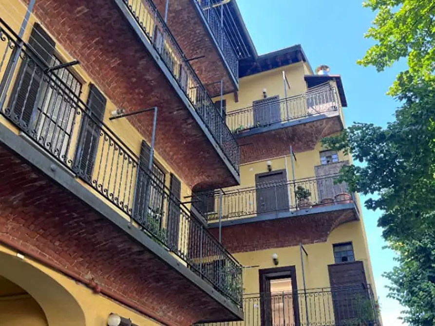 Immagine 17 di Appartamento in affitto  in Via Conte Rosso36 a Milano