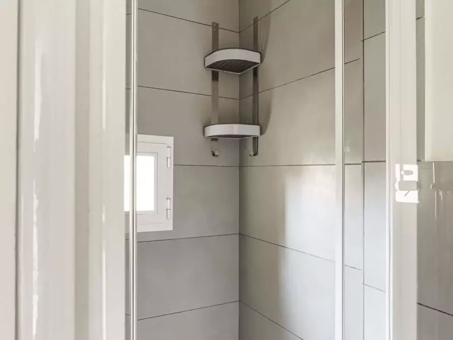 Immagine 11 di Appartamento in affitto  in Via del Porcellana33 a Firenze