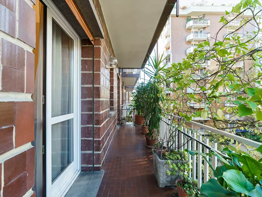 Immagine 34 di Appartamento in affitto  in Viale San Gimignano13 a Milano