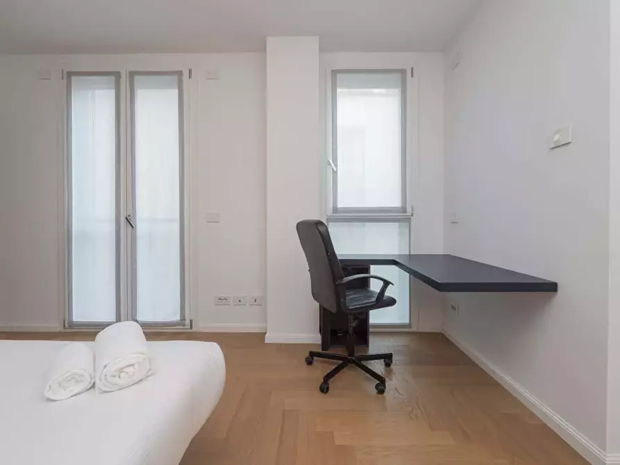 Immagine 17 di Appartamento in affitto  in Via Principe Eugenio3 a Milano