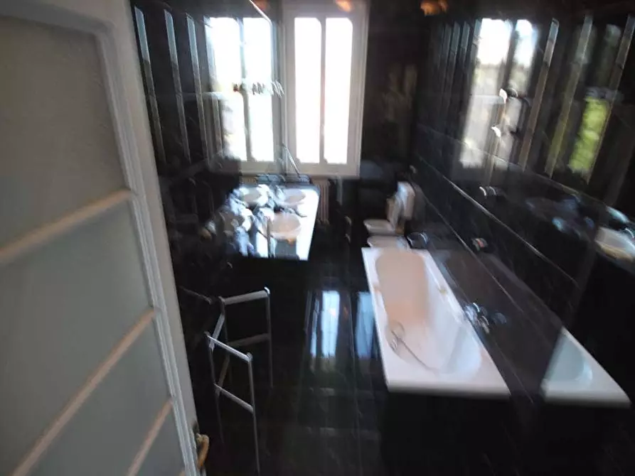 Immagine 38 di Camera in affitto  in Via Bernina41 a Milano