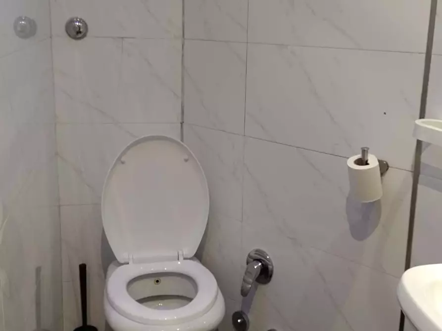 Immagine 7 di Camera in affitto  in Viale Leonardo da Vinci223 a Roma
