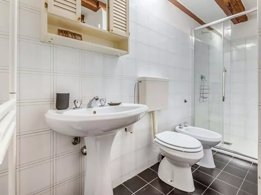 Immagine 14 di Appartamento in affitto  in Via Mortara4 a Milano