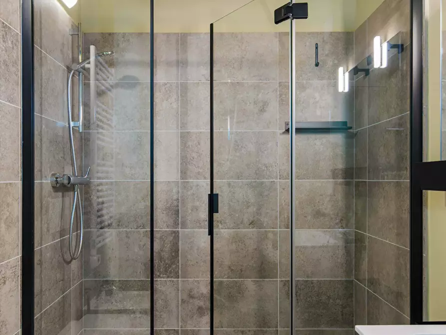 Immagine 43 di Appartamento in affitto  in Via Bonaventura Zumbini a Milano